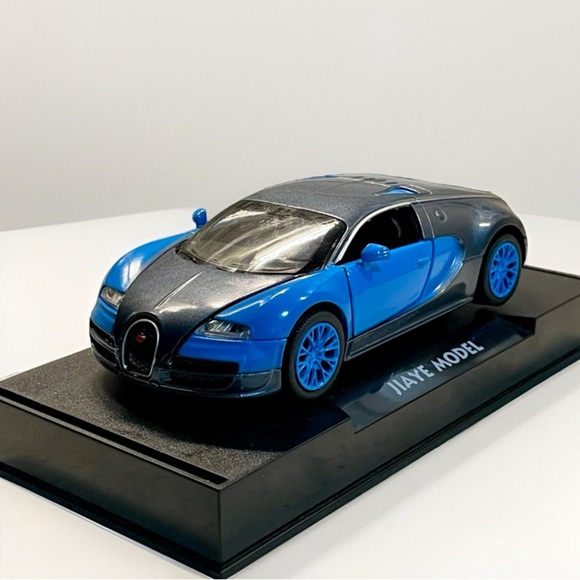 Bugatti Veyron 1:32 Double Horses Platinum Alloy Model- Lights&Sound - Jiaye M. - Picture 2 of 7